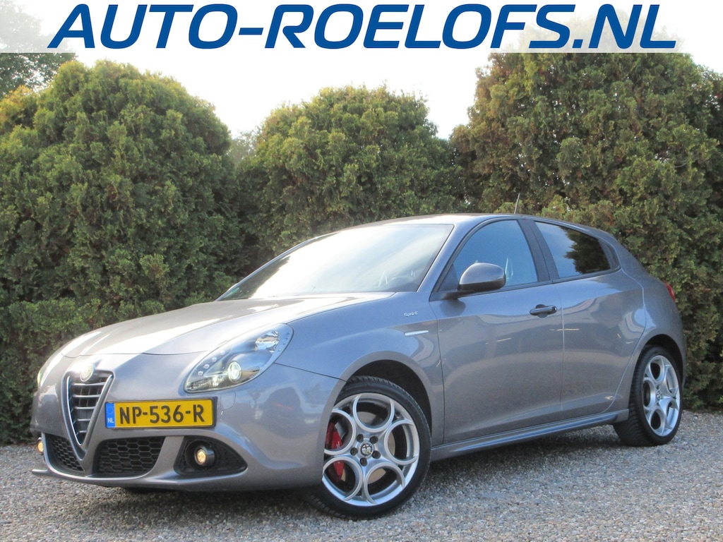 Alfa Romeo Giulietta 1.4 Turbo MultiAir Super * Navi * Kuipstoelen *