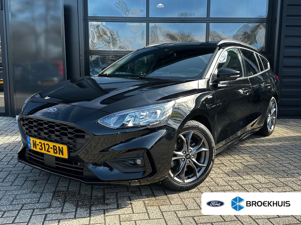 Ford Focus Wagon 1.0 125 PK ST Line | TREKHAAK| STOEL, STUUR EN VOORRUITVERWARMING| KEYLESS ENTRY & START| CAMERA + PARKEERSENSOREN| NAVIGATIE + APPLE CARPLAY/ANDROID AUTO| LED|