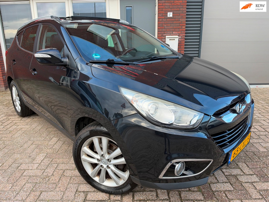 Hyundai ix35 2.0i i-Catcher / Pano / Leder / Navi / Camera / Stoelverwarming / Automaat