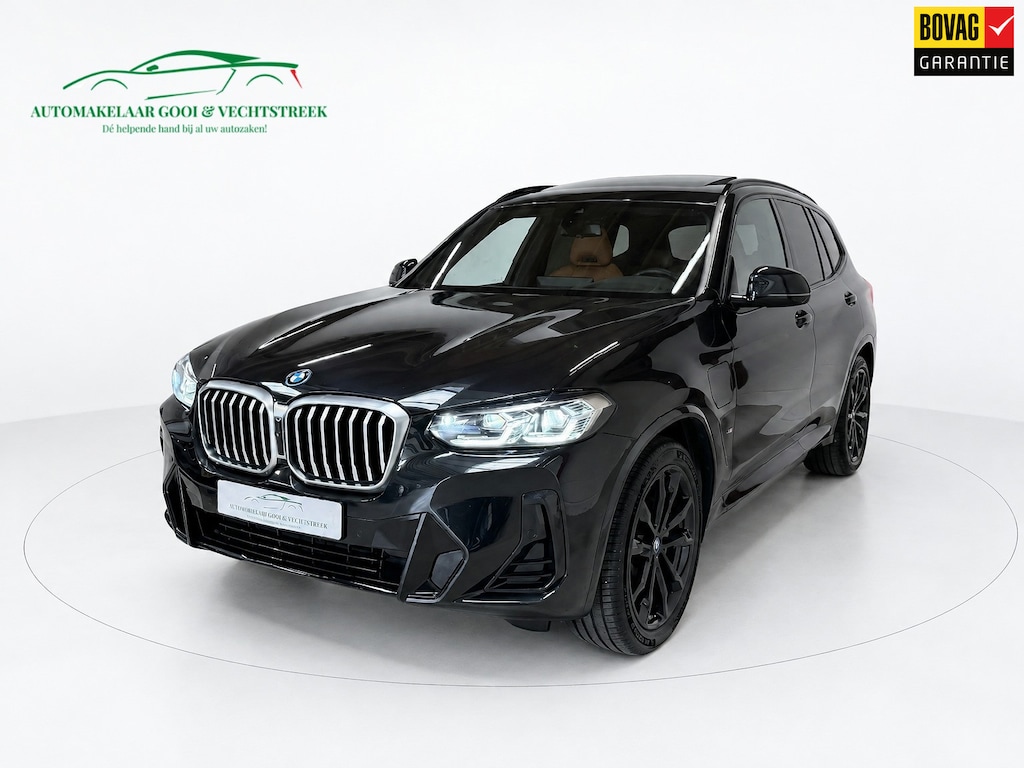 BMW X3 XDrive30e High Ex. - M-stoelen - Panorama - Trekhaak