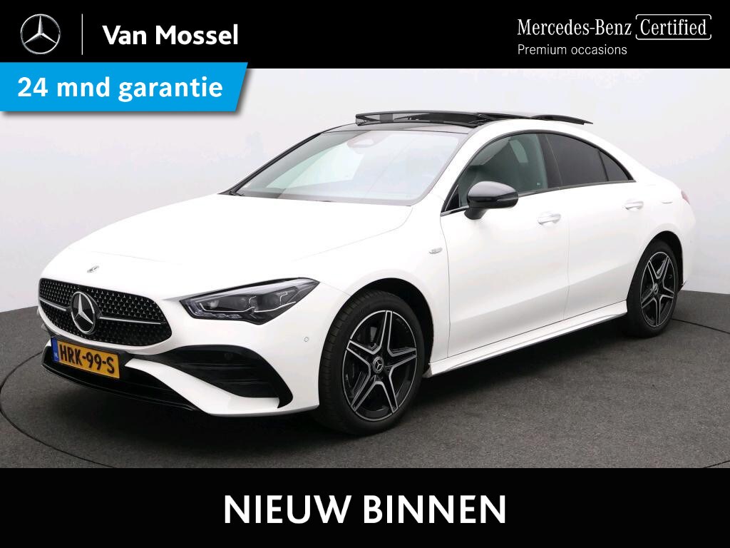 Mercedes-Benz CLA 250 e Business Solution AMG / Nightpakket / Panaromadak / Trekhaak /