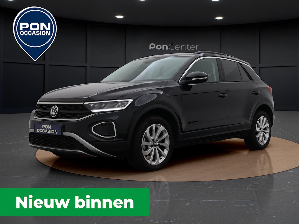 Volkswagen T-Roc 1.0 TSI Life | Camera | ACC | 17'' | Keyless | Getint Glas |
