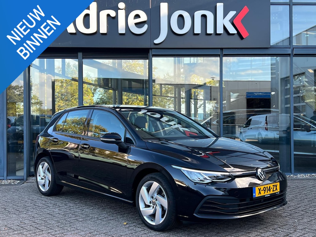 Volkswagen Golf 1.0 eTSI Life Business | AUTOMAAT | ADAPTIVE CRUISE | VIRTUAL COCKPIT | SFEERVERLICHTING | LED VERLICHTING | 17 INCH LMV | IQ DRIVE |