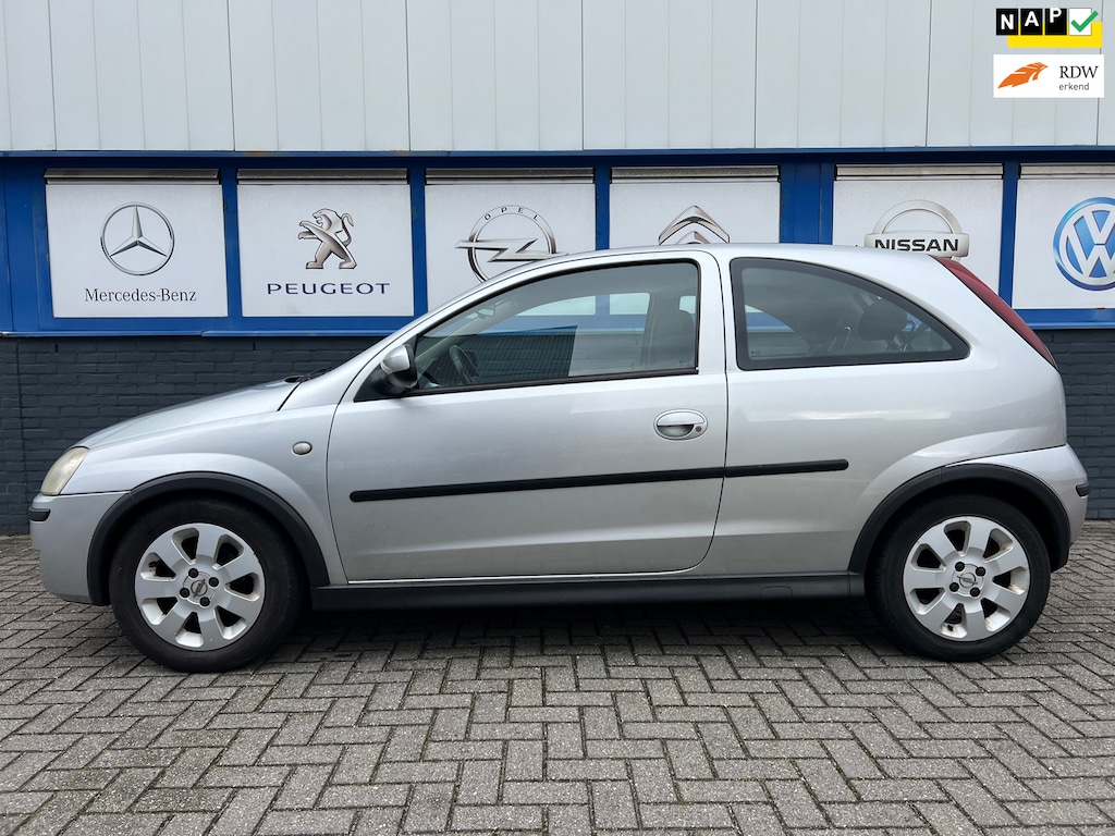 Opel Corsa 1.2-16V Sport 2004 NWE.APK 1850EU