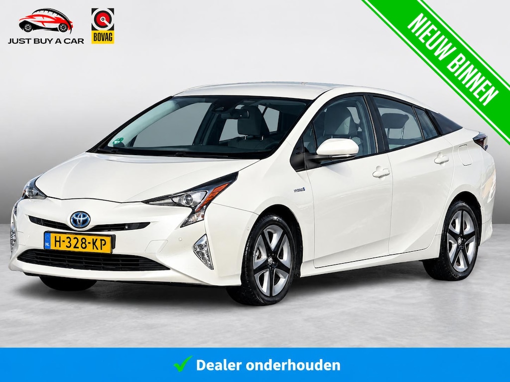 Toyota Prius 1.8 Executive | Adaptive Cruise | Head-Up | Stoelverwarming | Lederen Bekleding | Dealeronderhouden | Camera | Dodehoek | 1e Eigenaar |