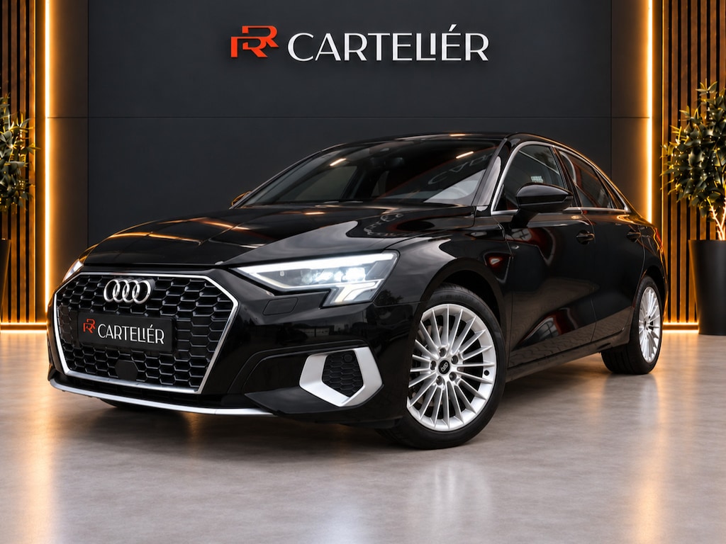 Audi A3 Limousine 35 TFSI Business edition | Origineel NL | Carplay - Android Auto | Cruise | Navi | Matrix Led | Camera | Parkeerhulp