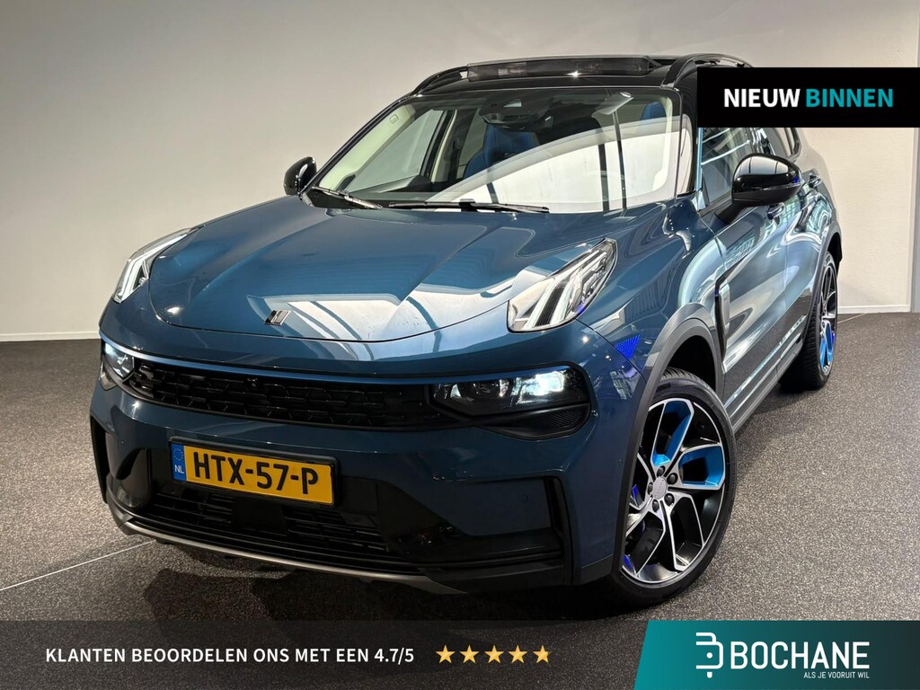 Lynk & Co 01 1.5 | Panoramadak | 360 Camera | Stoelverwarming | Trekhaak |