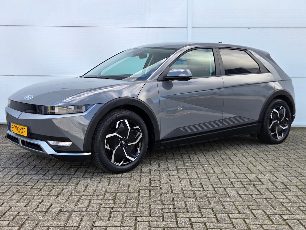 Hyundai Ioniq 5 Connect+ 77.4 kWh Cruise control adaptief / Apple Carplay/Android Auto / Achteruitrijcamera / keyless entry/start