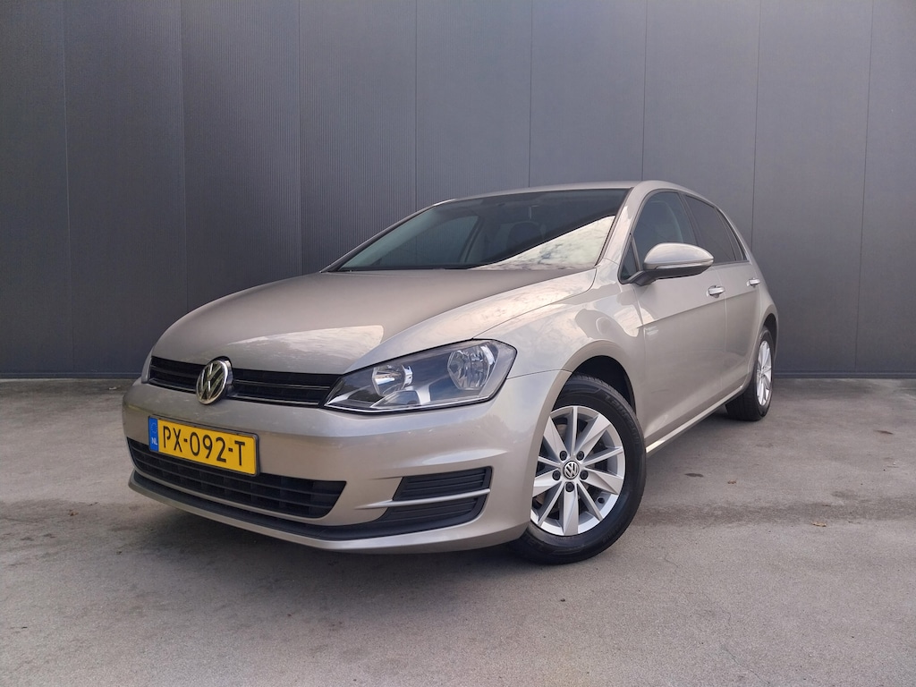 Volkswagen Golf 1.2 TSI Connected Series AIRCO ELEC PAKKET
