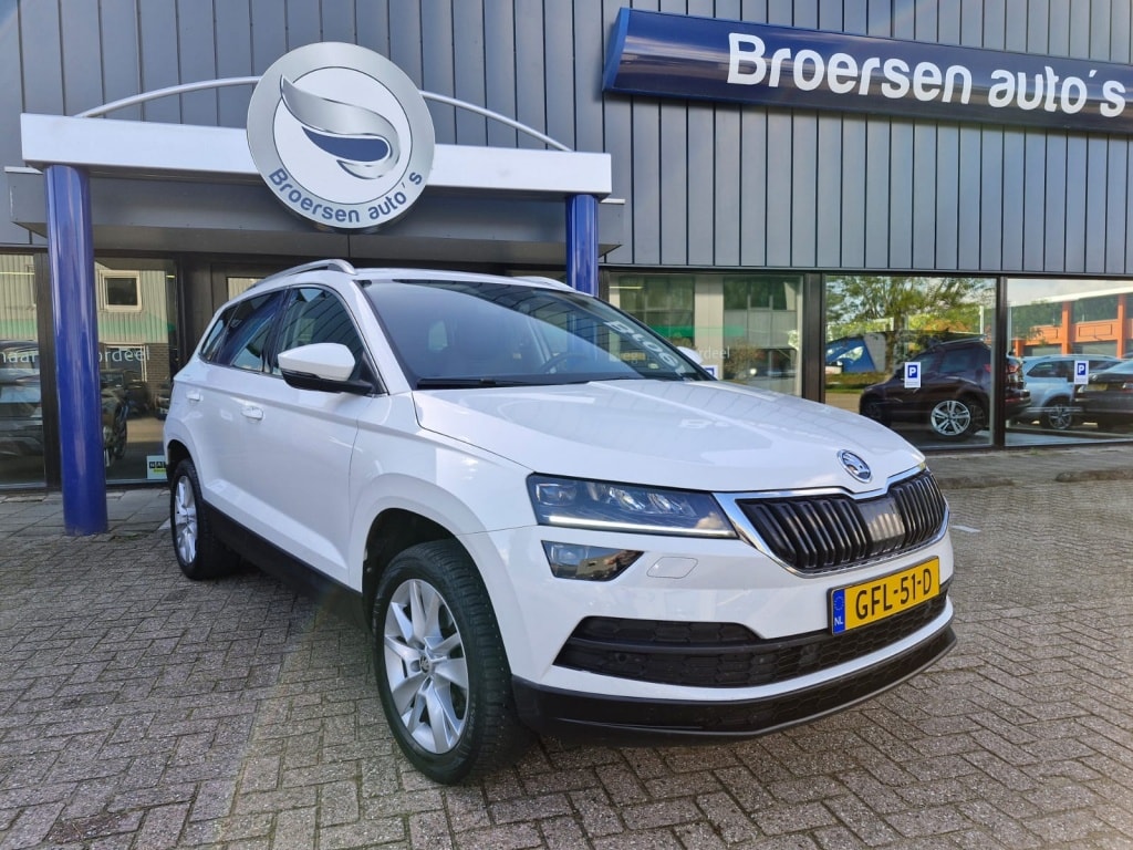 Skoda Karoq 1.5 TSI Business Edition | 150 PK | Automaat | Navigatie | Cruise Control | Stoelverwarming V+A |