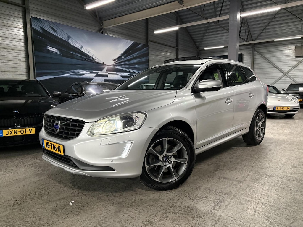Volvo XC60 2.0 T5 Ocean Race 245PK|Trekhaak|Leder|Pano|Cruise|