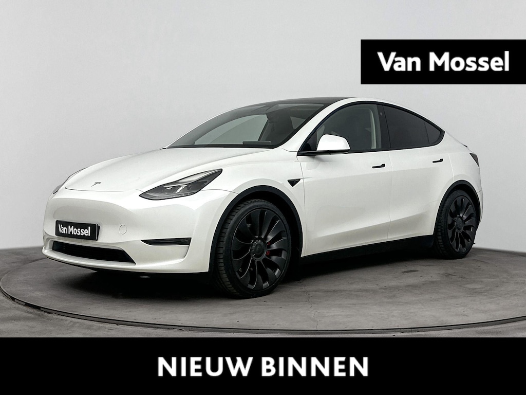 Tesla Model Y Performance AWD 75 kWh 463PK |