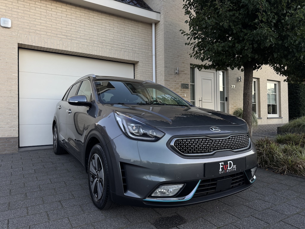 Kia Niro Hybrid 1.6 GDi PHEV ExecutiveLine Schuifdak Navi Leder Stuur+StoelVerwaming+Koeling Carplay Camera ACC JBL Pdc Hybride