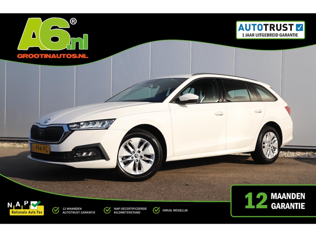 Skoda Octavia Combi 1.0 e-TSI Business Edition 110PK Automaat Trekhaak Navigatie Climate Cruise Control LMV Elektrische Achterklep