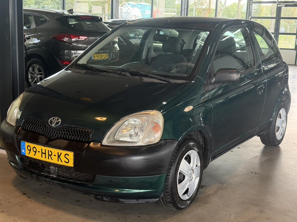 Toyota Yaris 1.0-16V VVT-i Terra