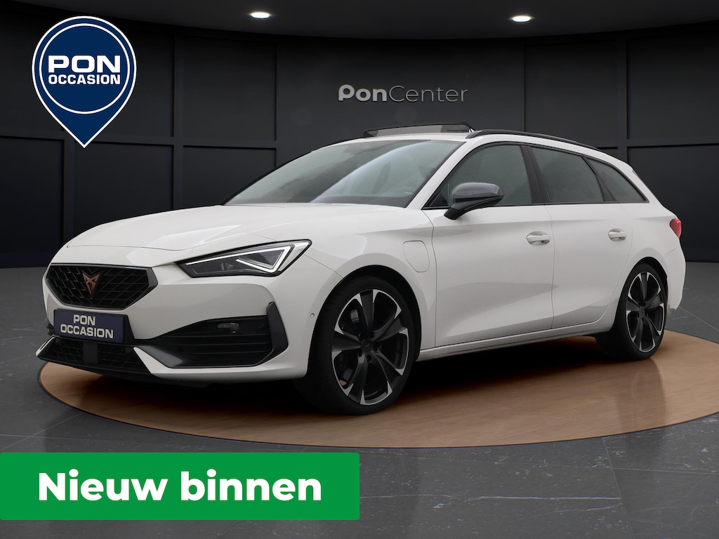 CUPRA Leon Sportstourer 1.4 e-Hybrid VZ 245PK | Pano dak | Camera | Keyless | Navigatie | Stuurverwarming | 19" |