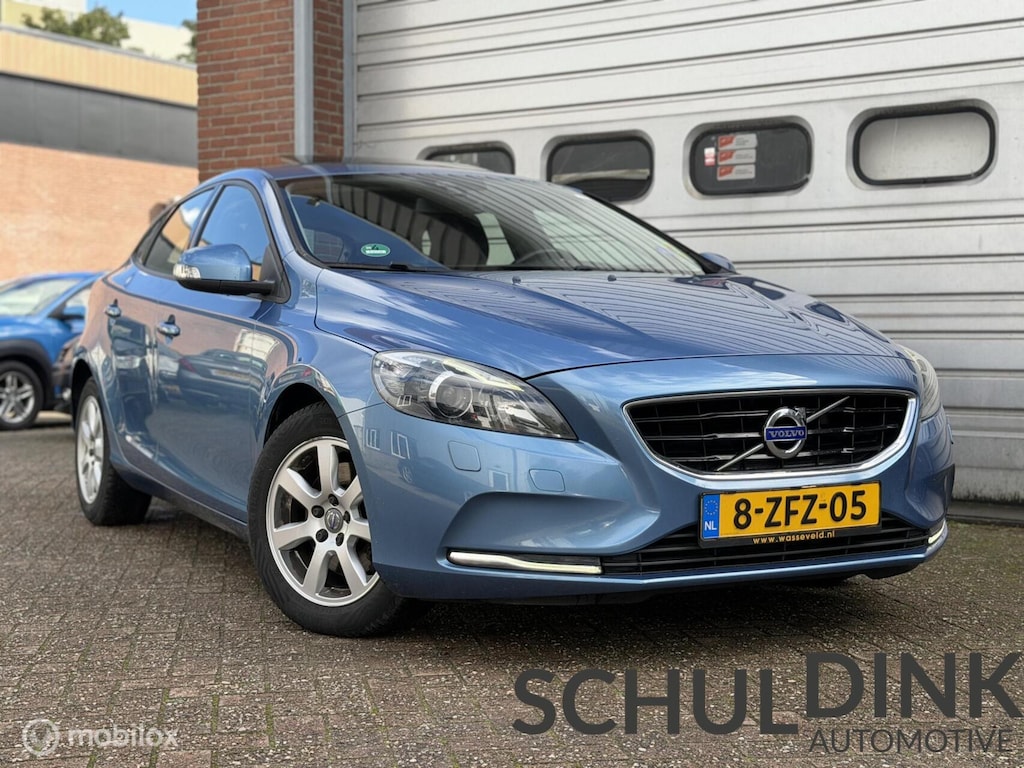 Volvo V40 1.6 T2 Summum STOELVERWARMING|TREKHAAK|CRUISE CONTROLE