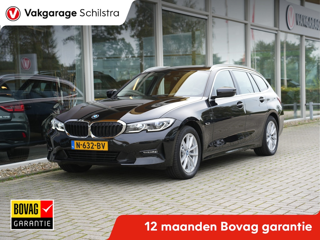 BMW 3-Serie Touring 320e xDrive Business Edition Plus | verwarmde voorstoelen | LED | Apple Carplay/Android Auto
