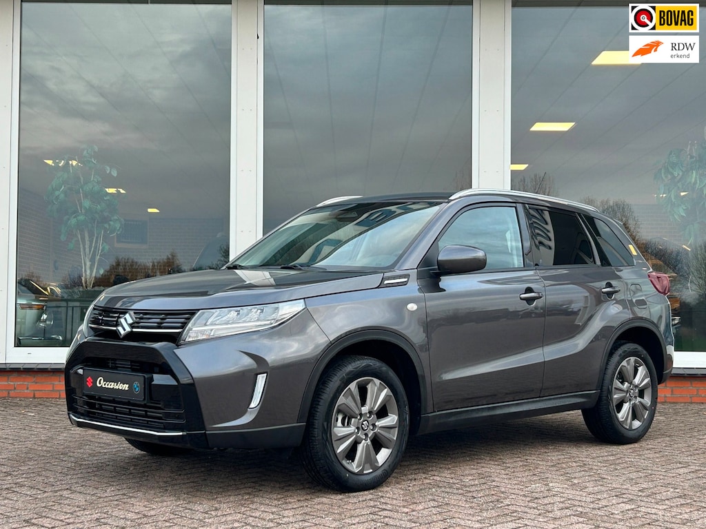 Suzuki Vitara 1.4 Boosterjet Smart Hybrid Select AUT. - Navi - Camera - PDC - LM - Nieuwstaat