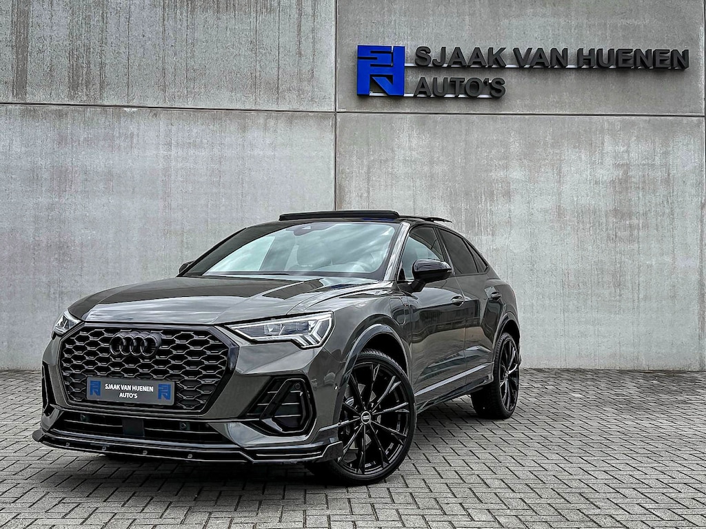 Audi Q3 Sportback 45TFSI e 245pk S-Tronic Competition S Edition S-Line 1éEig Audi Exclusive|Pano|Sonos|Ambiance|Camera|Matrix|RSQ3