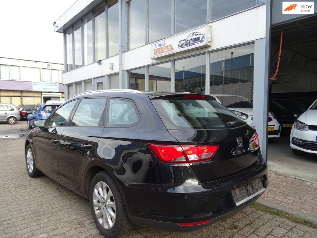 SEAT Leon 1.6 TDI Businessline High