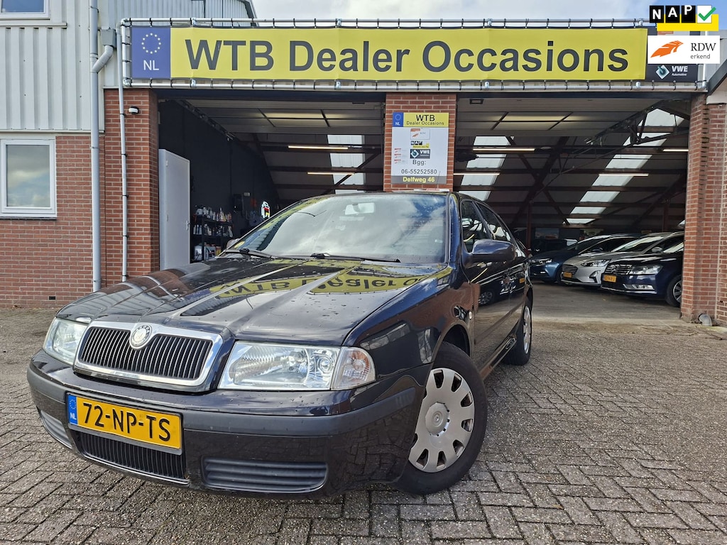 Skoda Octavia 1.6 Drive, Trekhaak, Airco,