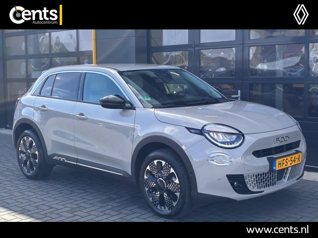 Fiat 600 1.2 Hybrid La Prima Leer Camera El. Achterklep