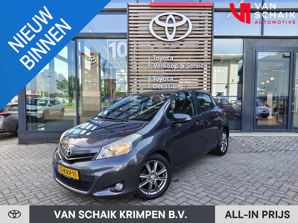 Toyota Yaris 1.3 VVT-i Dynamic | Automaat | Achteruitcamera + parkeersensoren | Keyless Entry
