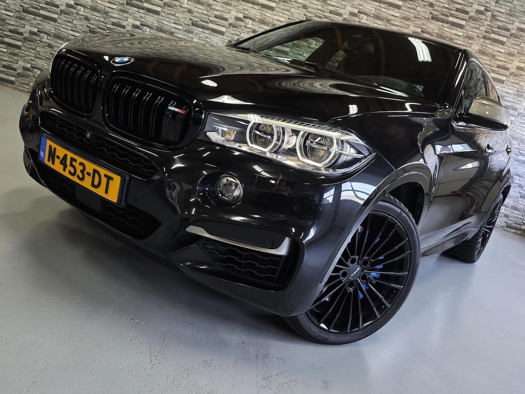 BMW X6 M50d *HUD*360Cam*PANO*Soft-close*Keyless*HarmanKardon