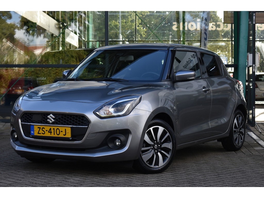 Suzuki Swift 1.0 Stijl Automaat 82pk | Navigatie | Apple Carplay/ Android auto | Achteruitrijcamera |