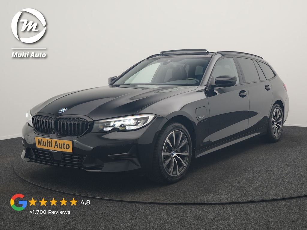 BMW 3-Serie Touring 320e Sportline PHEV Dealer O.H | Panodak | Adaptive Cruise | Camera | Blis | Apple Carplay | Sportstoelen Verwarmd | Navigatie | DAB | 17"L.M | Plug In Hybrid