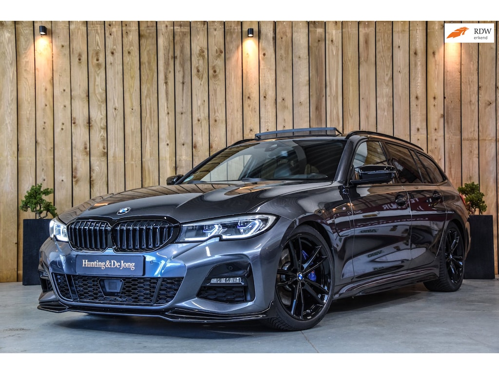 BMW 3-Serie Touring 330e M-Sport *Pano*H/K*M-Performance*Trekhaak*Laser*Head-Up*
