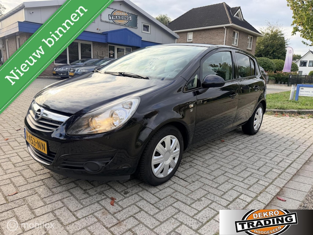 Opel Corsa 1.0-12V '111' Edition airco cruise 5Deurs