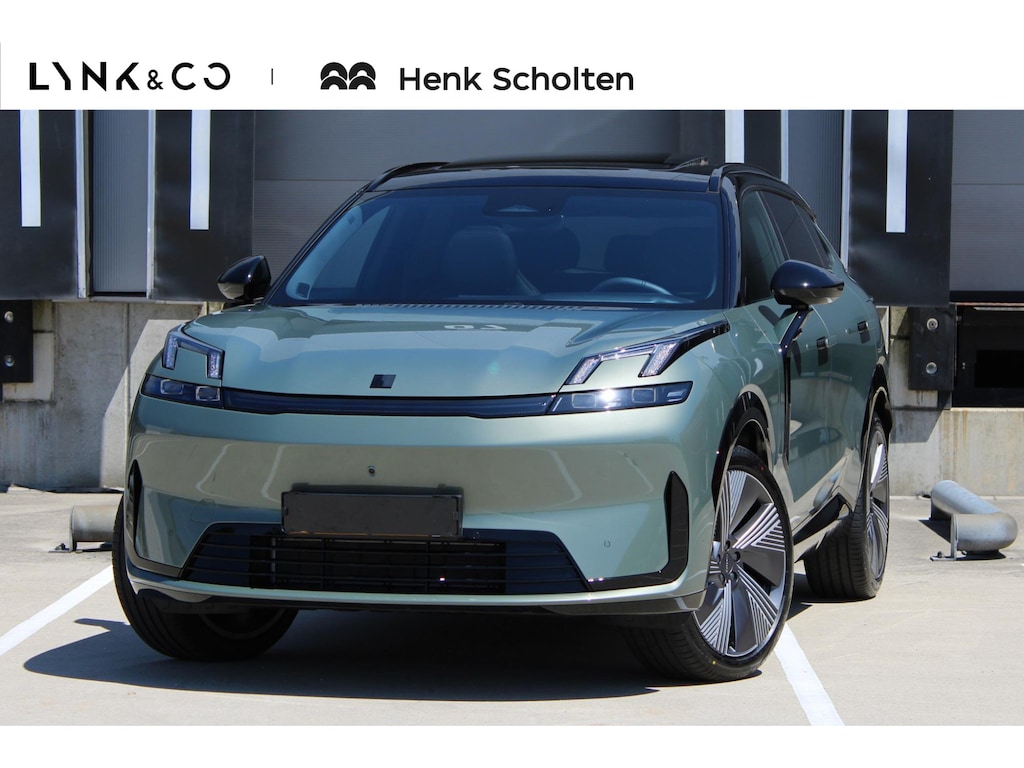 Lynk & Co 08 More | 200km Hybride | Verwarmbare voorstoelen met massage en ventilatie | Panoramadak | Premium audio by Harman Kardon | 360° Camera | Getint glas | Bestuurdersstoel met geheugen | Sfeerverlichting | Apple Carplay | Dodehoekassistent | Adaptive Cruise Contol