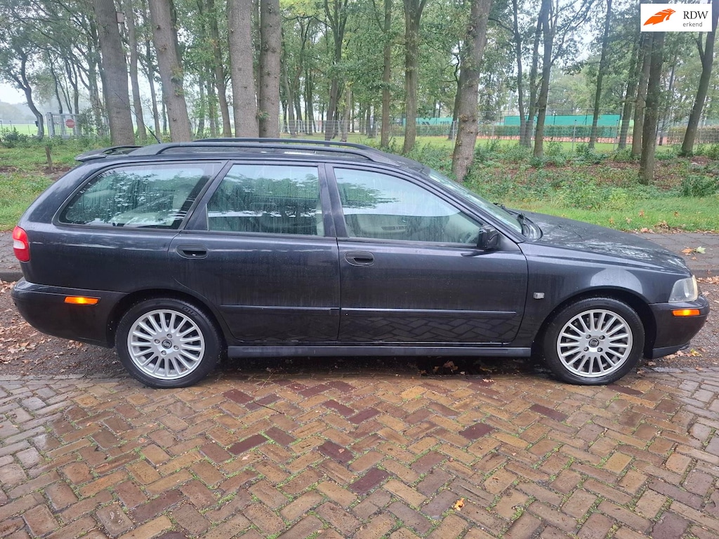 Volvo V40 1.8 Dynamic Navigator apk 5-2027