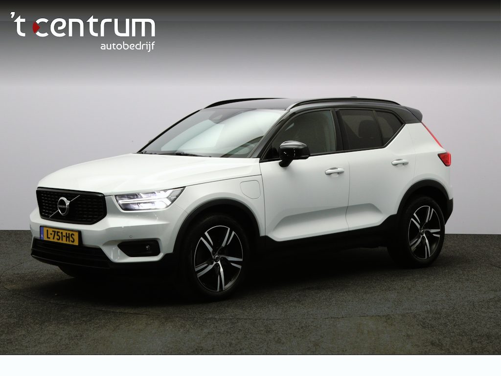 Volvo XC40 1.5 T5 Recharge R-Design 263 PK PHEV, Adap. Cruise Control, Camera, Stoelverwarming,