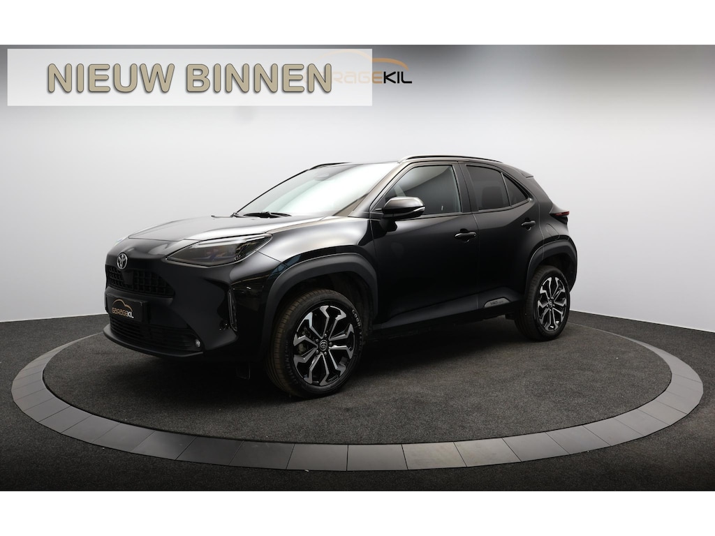 Toyota Yaris Cross 1.5 Hybrid 130 Team D Dealer Onderh. / Camera / Smartphone integratie / Stoel- en stuur verwarming / Keyless Entry / LED