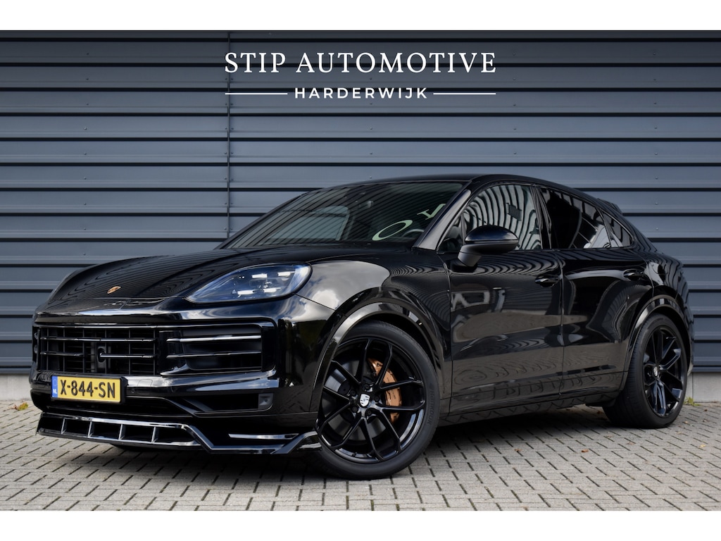 Porsche Cayenne Coupé 3.0 E-Hybrid | Panorama | ACC | 22'' Wielen | Trekhaak | Matrix | Bose |