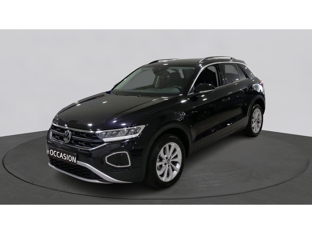 Volkswagen T-Roc 1.5 TSI Life Edition | camera | 17" | Climatronic |