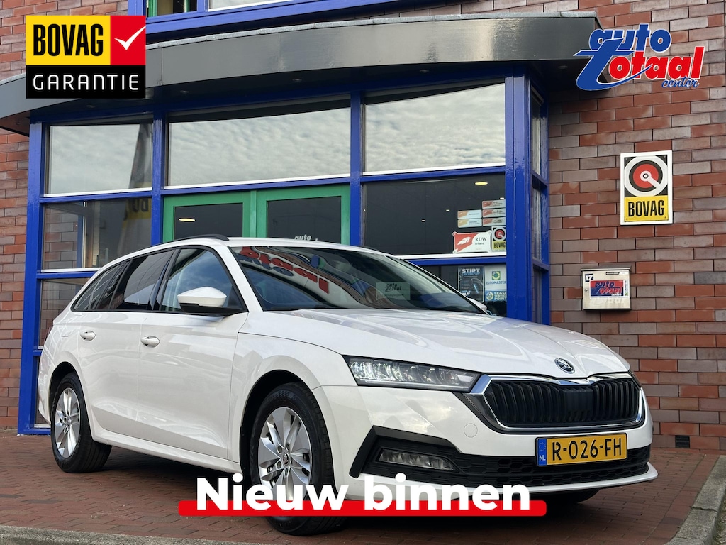 Skoda Octavia Combi 1.0 TSI Ambition Airco | Navi | Dealer onderhouden