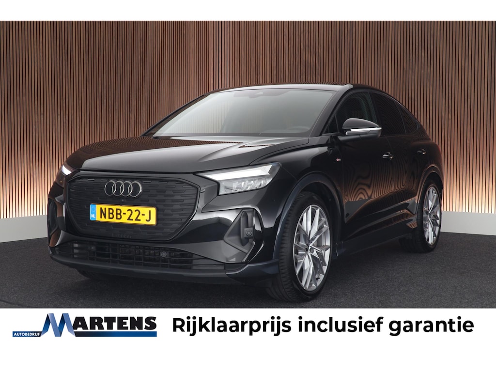 Audi Q4 Sportback e-tron 40 S edition 77 kWh 204pk SOH 94% Camera Matrix LED ACC Sfeerverlichting Navigatie Stoelverwarming Sportstoelen