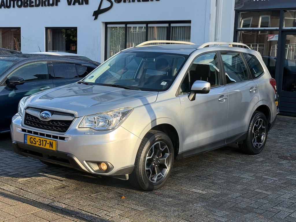 Subaru Forester 2.0 Comfort, Stoelverwarming,Climate control,Cruise control,L.M.Velgen