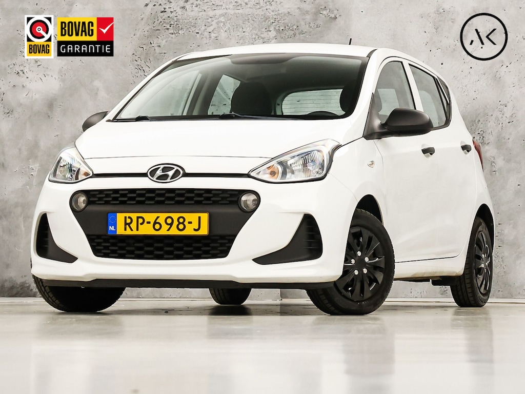 Hyundai i10 1.0i i-Drive (STUURBEKRACHTIGING, SPORTSTOELEN, ISOFIX, NIEUWE APK, RADIO, NIEUWSTAAT)