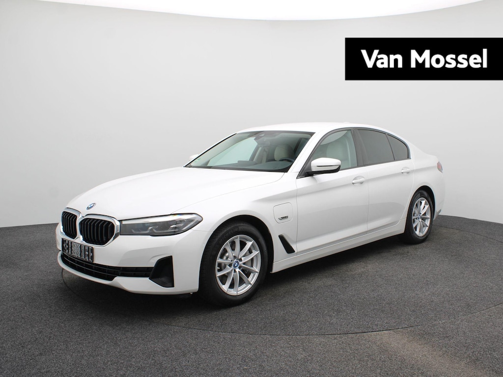 BMW 5-Serie Berline 530e 215kW VERWACHT !!