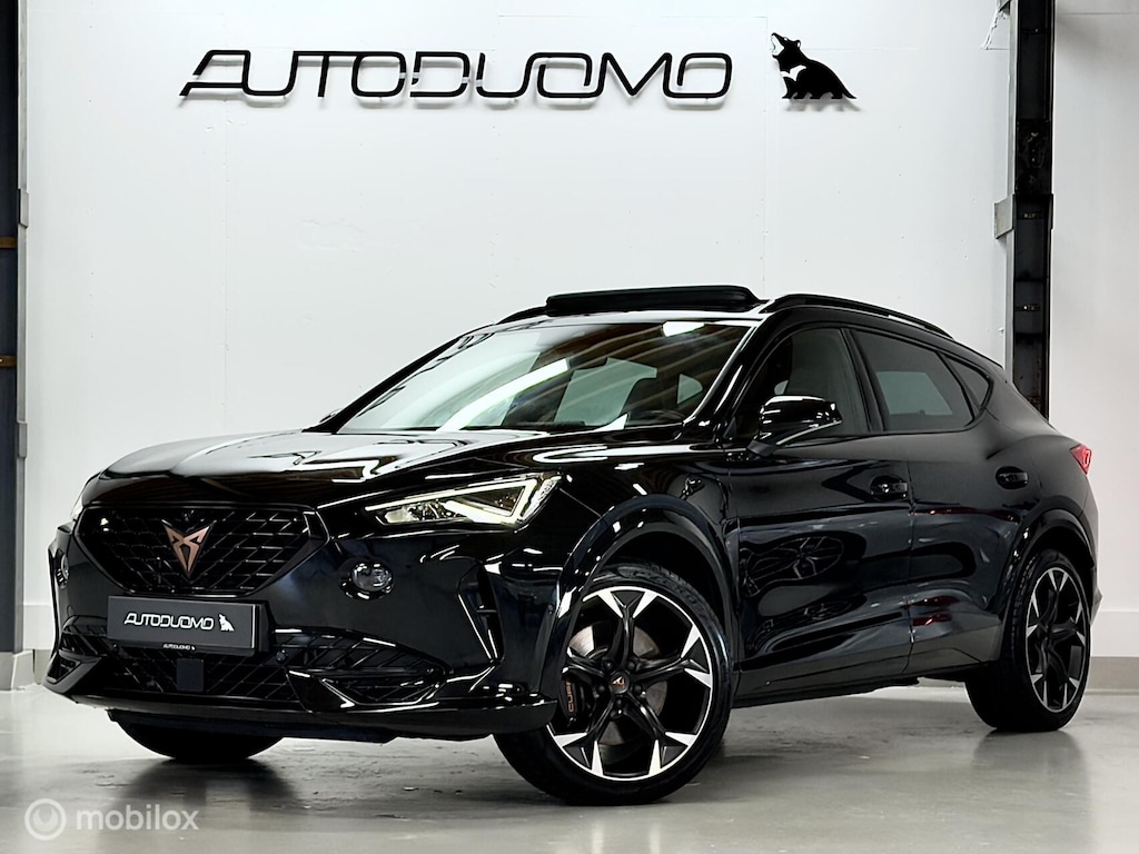 CUPRA Formentor 1.4 e-Hybrid VZ Copper Edition | Pano | 360 | Trekhaak | Dodehoek | Leer | Stuur- & Stoelverwarming | Sfeer | 19" | ACC | Memory | Travel Assist | SOH 95% | 245PK