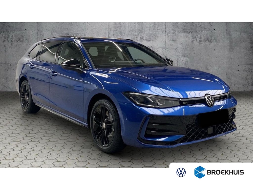 Volkswagen Passat Variant 1.5 eHybrid R-Line Business | Elek. Trekhaak | Pano | Head-Up | BLISS | Memory | Sfeer | 360 Camera | ACC | Apple Carplay/Android Auto | | Apple Carplay/Android Auto|telefoonintegratie premium | Cruise control adaptief met Stop&Go en stuurhulp | Dodehoek detectie