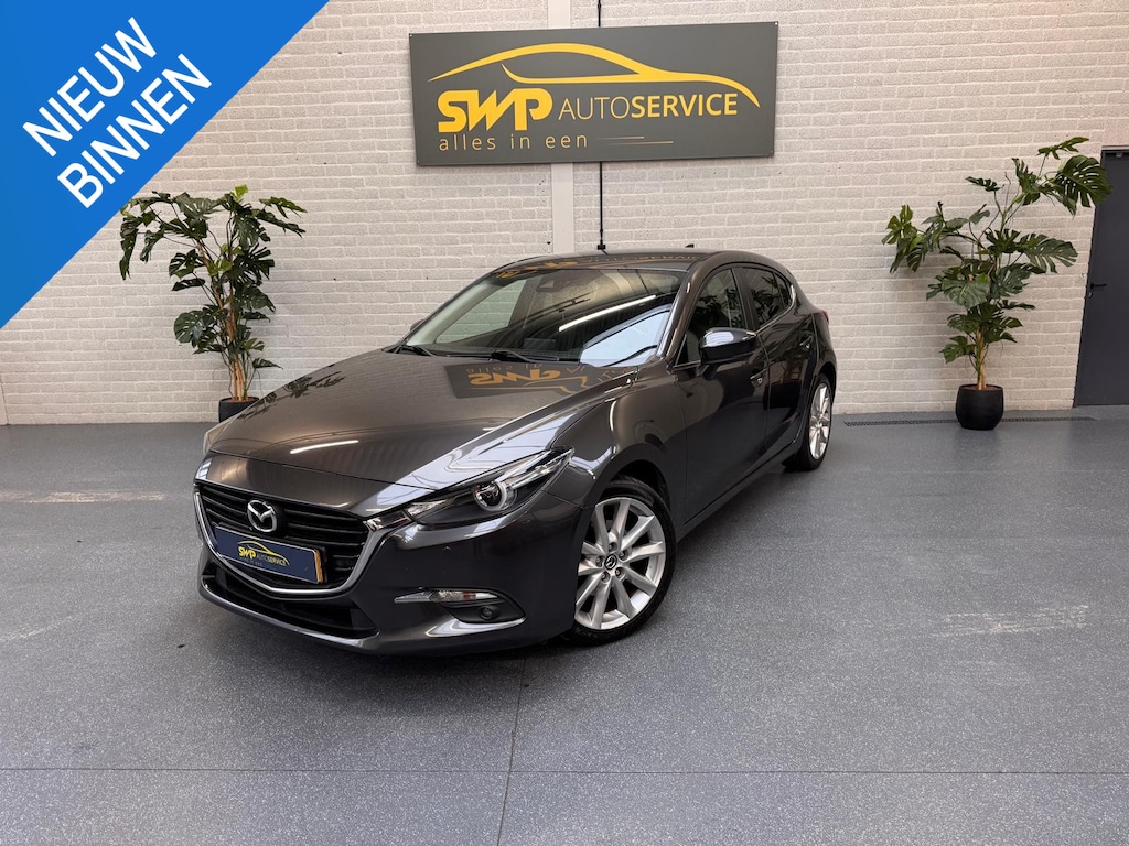 Mazda 3 2.0 SkyActiv-G 120 GT-M | Full option | Goed onderhoud | HuD | Navi | Camera | Leder | Elektr stoelen | Bose