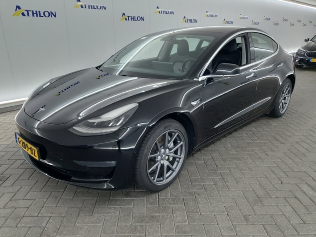 Tesla Model 3 Standard Plus RWD Standard Range Plus 81% SoH [ AUTOPILOT+CAMERA+CLIMAAT+NAVIGATIE+PDC+LED ]