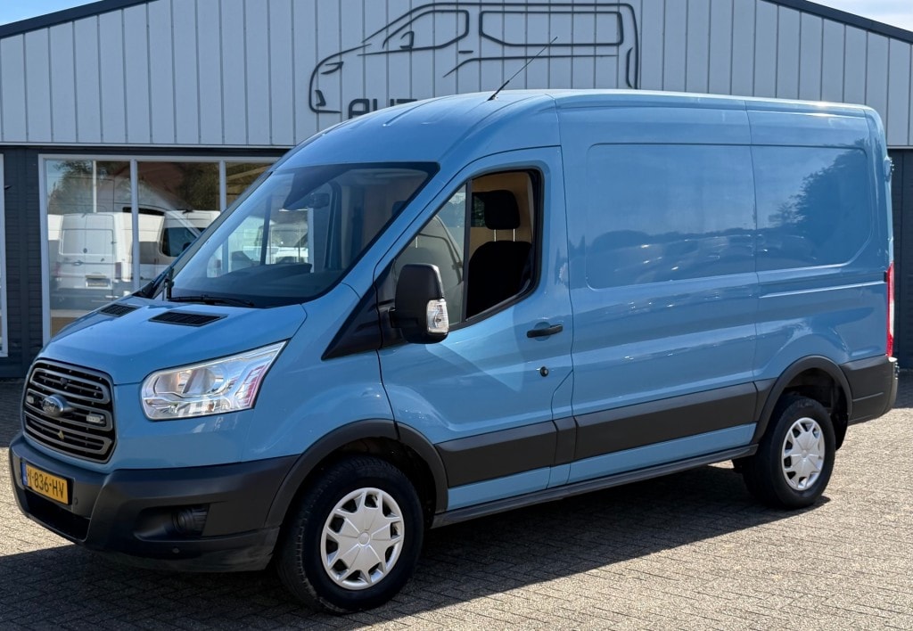 Ford Transit 2.0 TDCI 96KW 131PK L2H2 AIRCO/ CRUISE CONTROL/ NAVIGATIE/ TREKHAAK/ 100% DEALERONDERHOUDEN