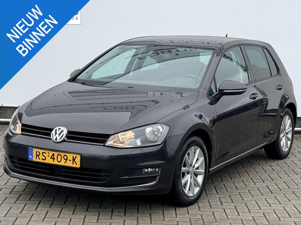 Volkswagen Golf 1.4 TSI Connected Series NAVI | ECC | PDC | AUTOMAAT